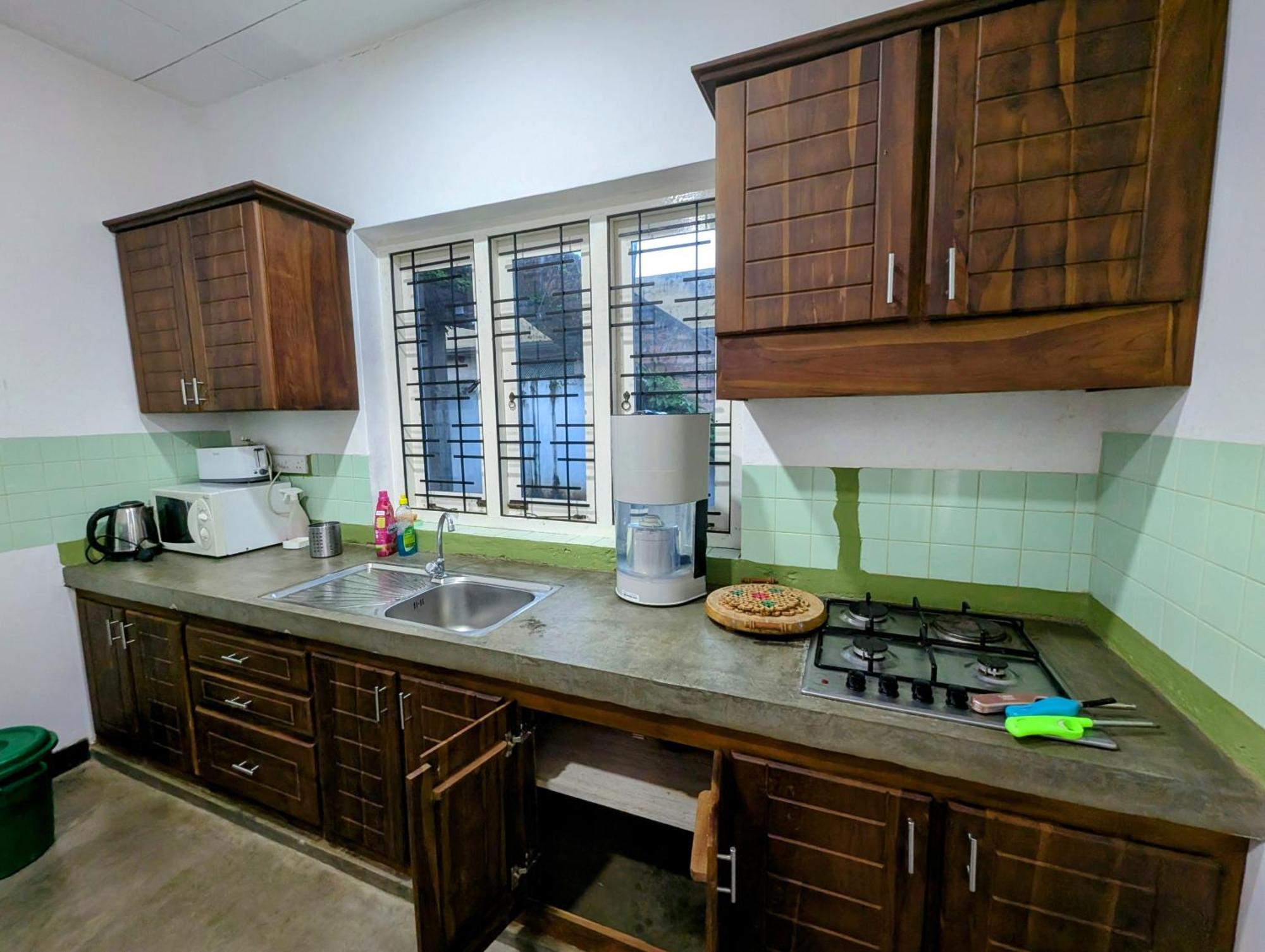 Costels Weligama Hostel ภายนอก รูปภาพ