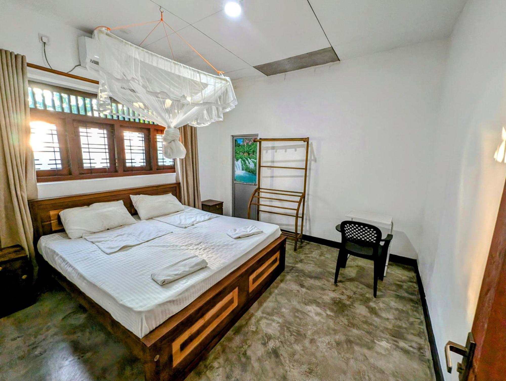 Costels Weligama Hostel ภายนอก รูปภาพ